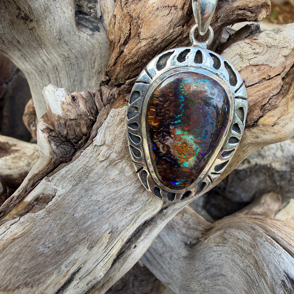 Abyssal Reef captures the mystery and beauty of the ocean depths.

