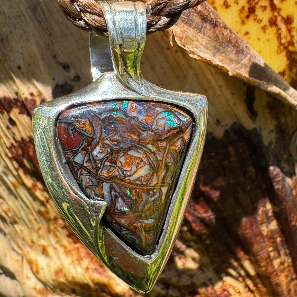Opal necklace with emerald vein stone detail