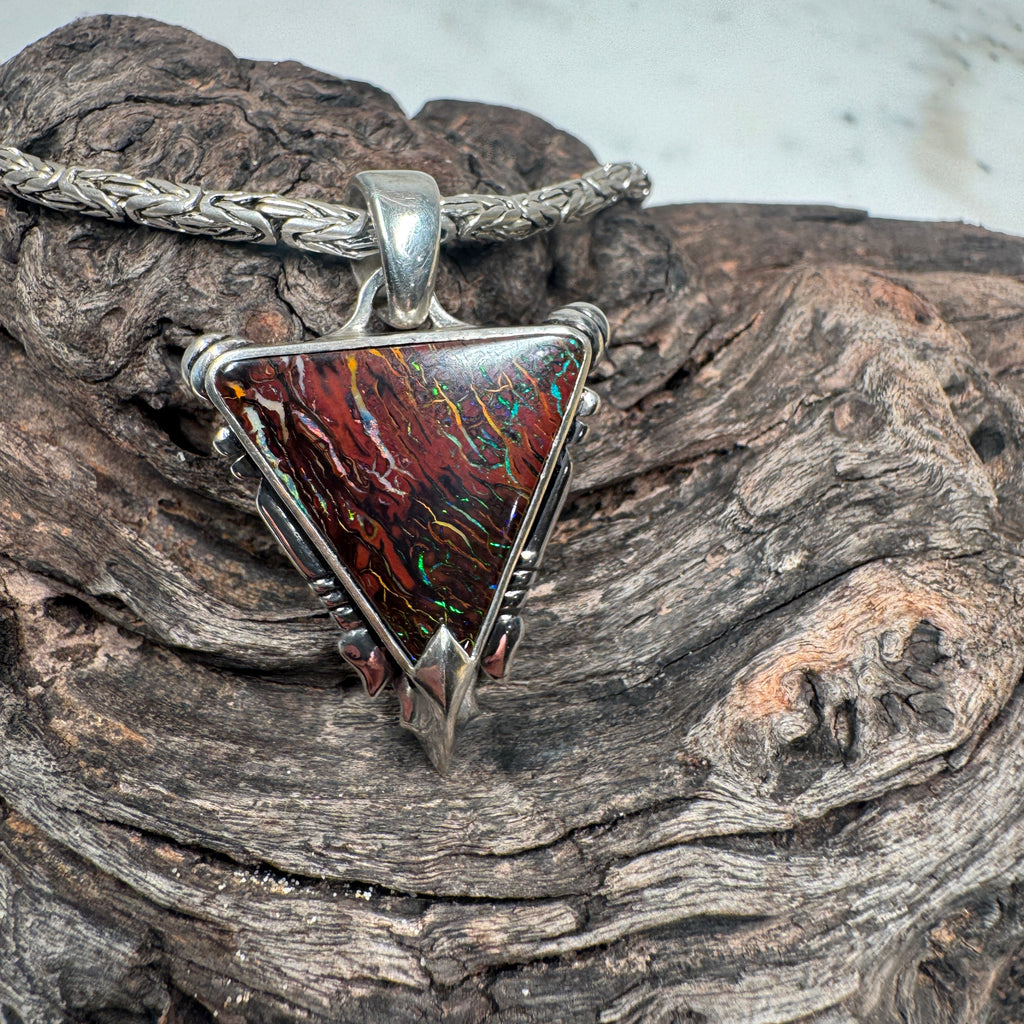 luxury ocean inspired trident pendant