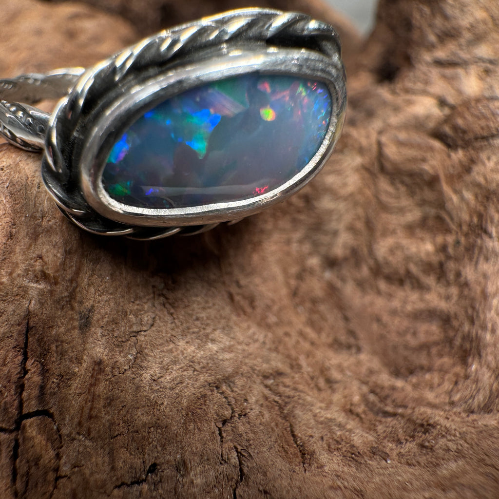 Ember Tide Relic – Fossilized Seashell Opal Ring