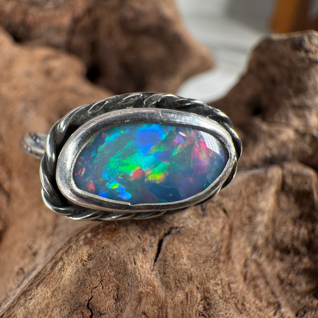 Ember Tide Relic – Fossilized Seashell Opal Ring