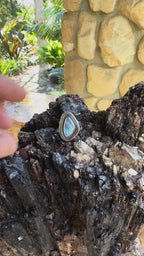 Ribbon Tide – Boulder Opal Shadowbox Ring